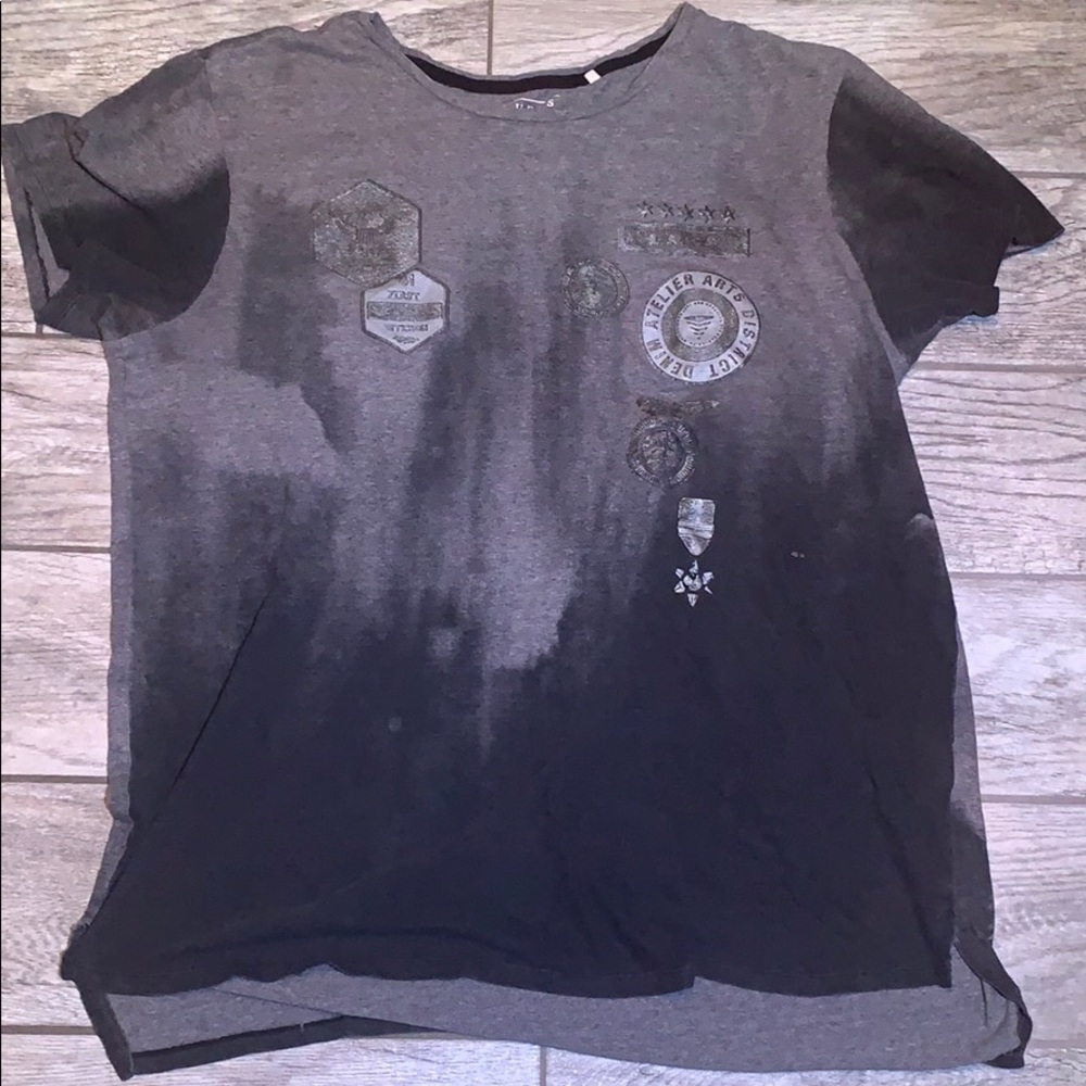 Men’s guess shirt
